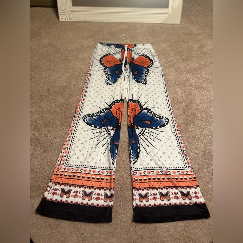 Butterfly Print Wide-Leg Pants